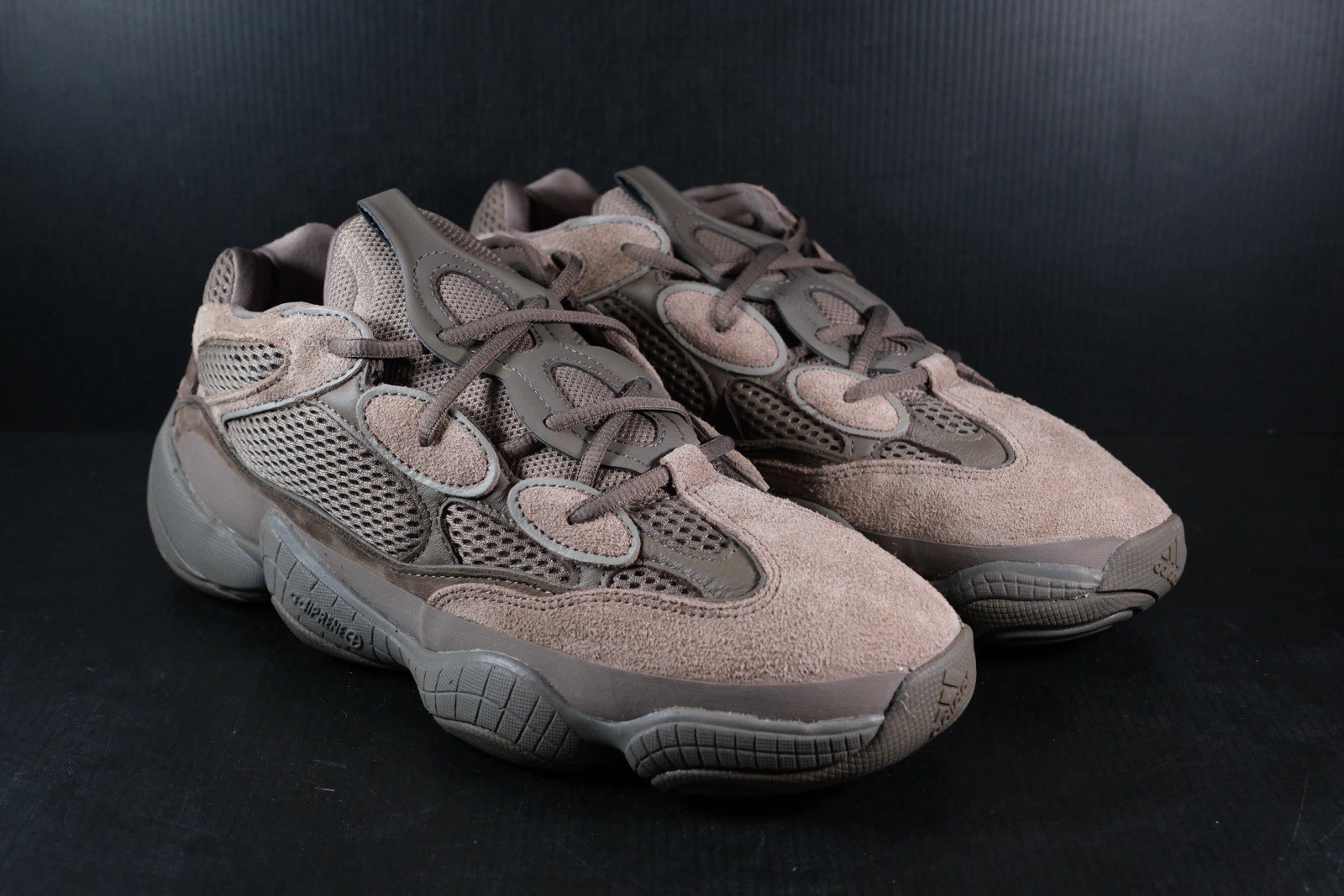 Adidas Yeezy 500 Brown Clay taglia 11 5 PHARRELL TYLER SUPREME JORDAN KOBE MESSI