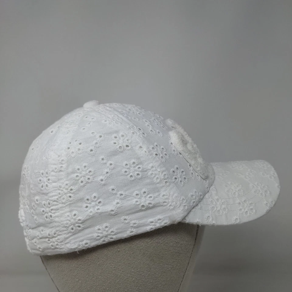 Sombrero Gap Kids elástico con tirantes blanco forrado con ojales pequeños/medianos Foto 4 de 4