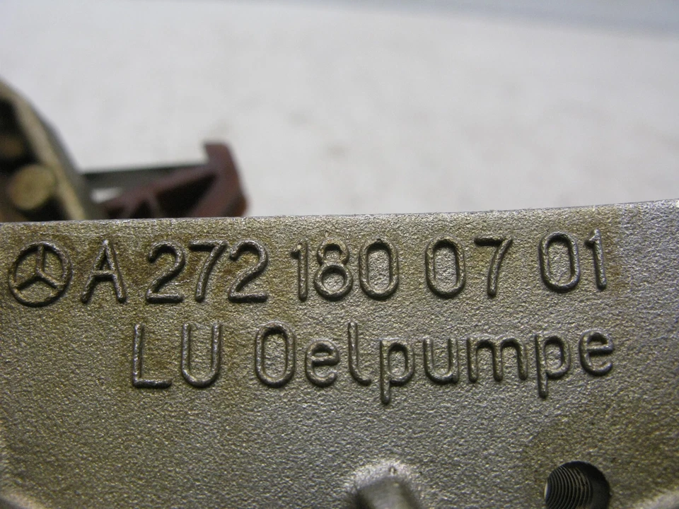 05-12 Mercedes R171 SLK280 C350 E350 M272 Motor Bomba de aceite A2721800701 OEM Foto 3 de 4