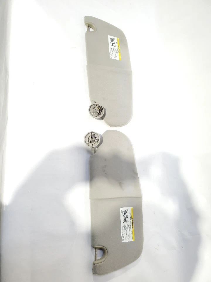 2003 2004 Ford F250 OEM Pair Sun Visors - Image 3 of 4