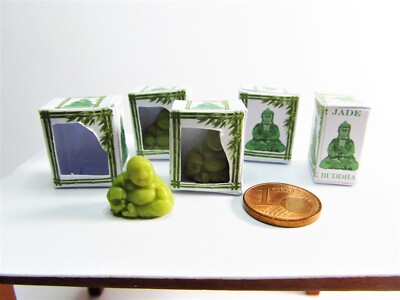 *~*  Jade Buddha in Geschenk Box   *~*