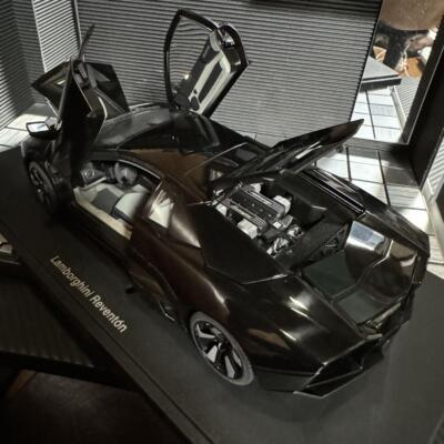 Mint] AUTOart 1/18 Lamborghini Reventon Black [Out of print