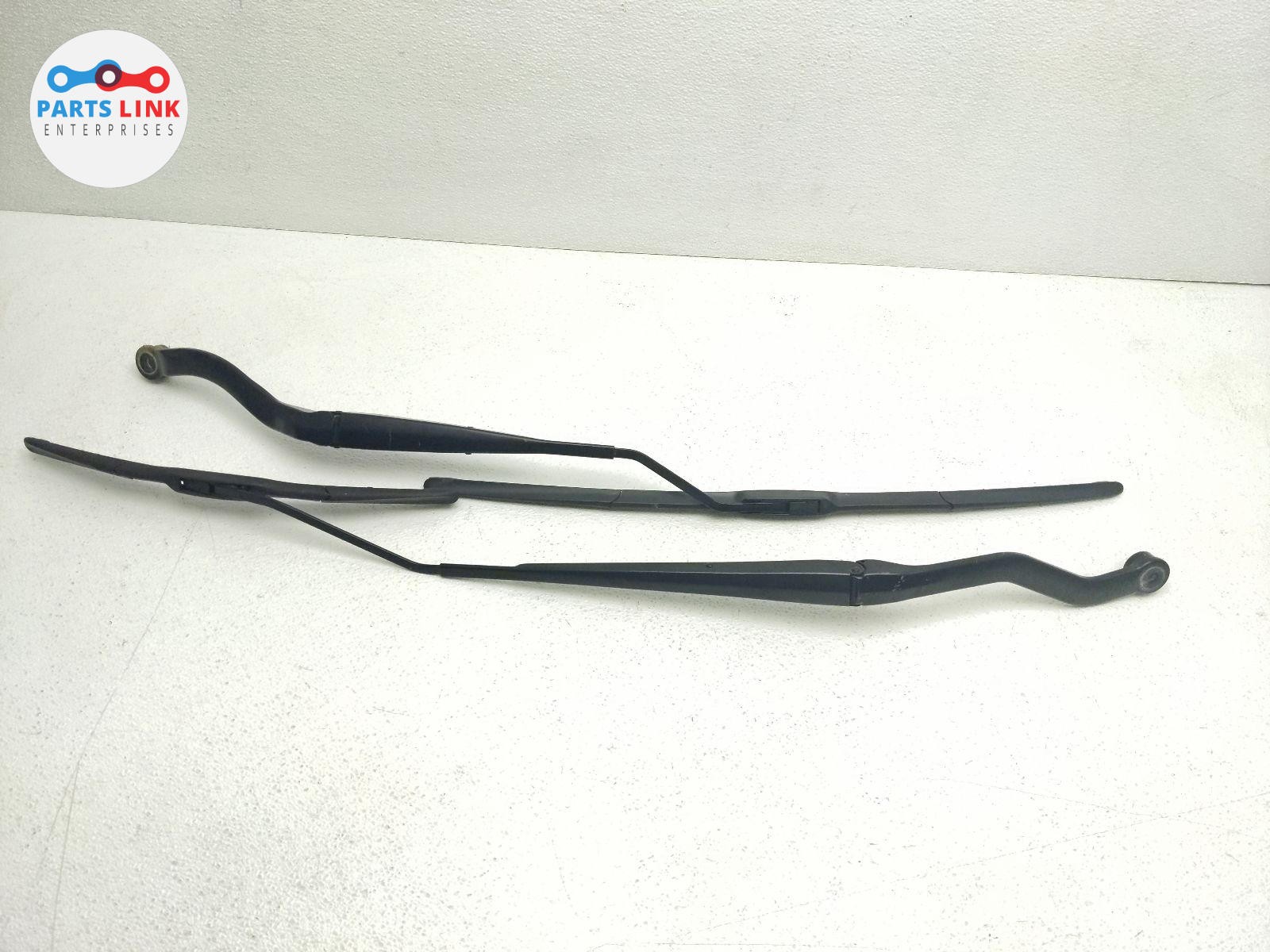 2008-14 FERRARI CALIFORNIA WIPER ARM BLADE WINDSHIELD SET F149 Portofino OEM