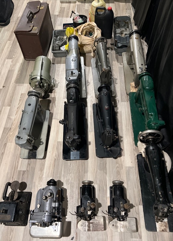 Industrial 8 Vintage Sewing Machines of Multiple Brands with Spare Parts.