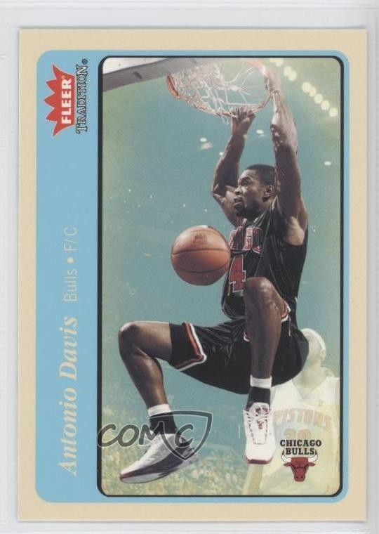 2004-05 Fleer Tradition Blue Antonio Davis #119 3c7
