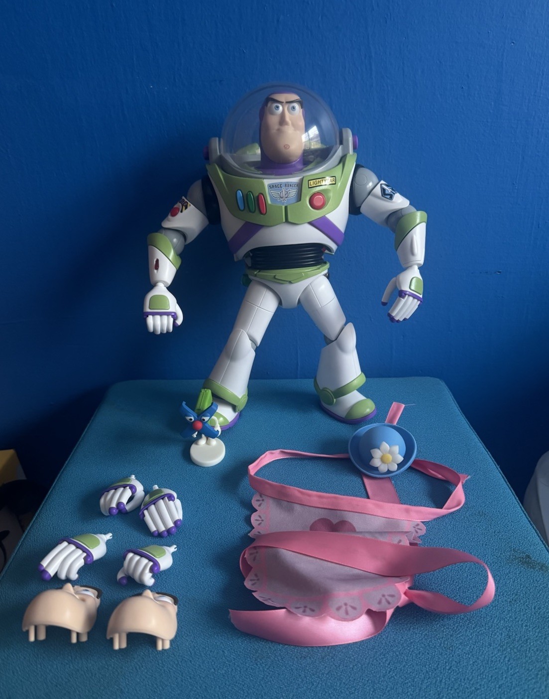Custom Movie Accurate Buzz Lightyear Glow In The Dark Figure Replica
