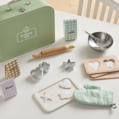 Best Seller Pottery Barn Bakery Set with Carrying Case