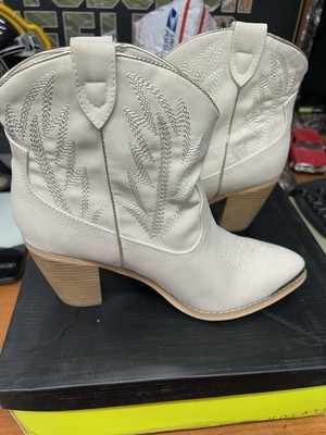 Very Volatile Taylor Western Ankle Boot Off White Womens 11 New In Box