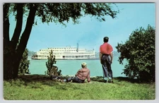 Hannibal Missouri Steamboat Mississippi River Mark Twain Country Chrome Postcard