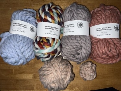 5 Skeins Of Loops And Threads Chunky Grande Big Yarn #7 Jumbo