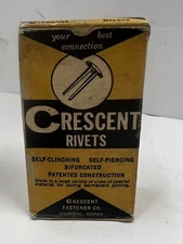 NEW (BOX OF 132) Crescent Rivet Belt Fasteners 9/16"