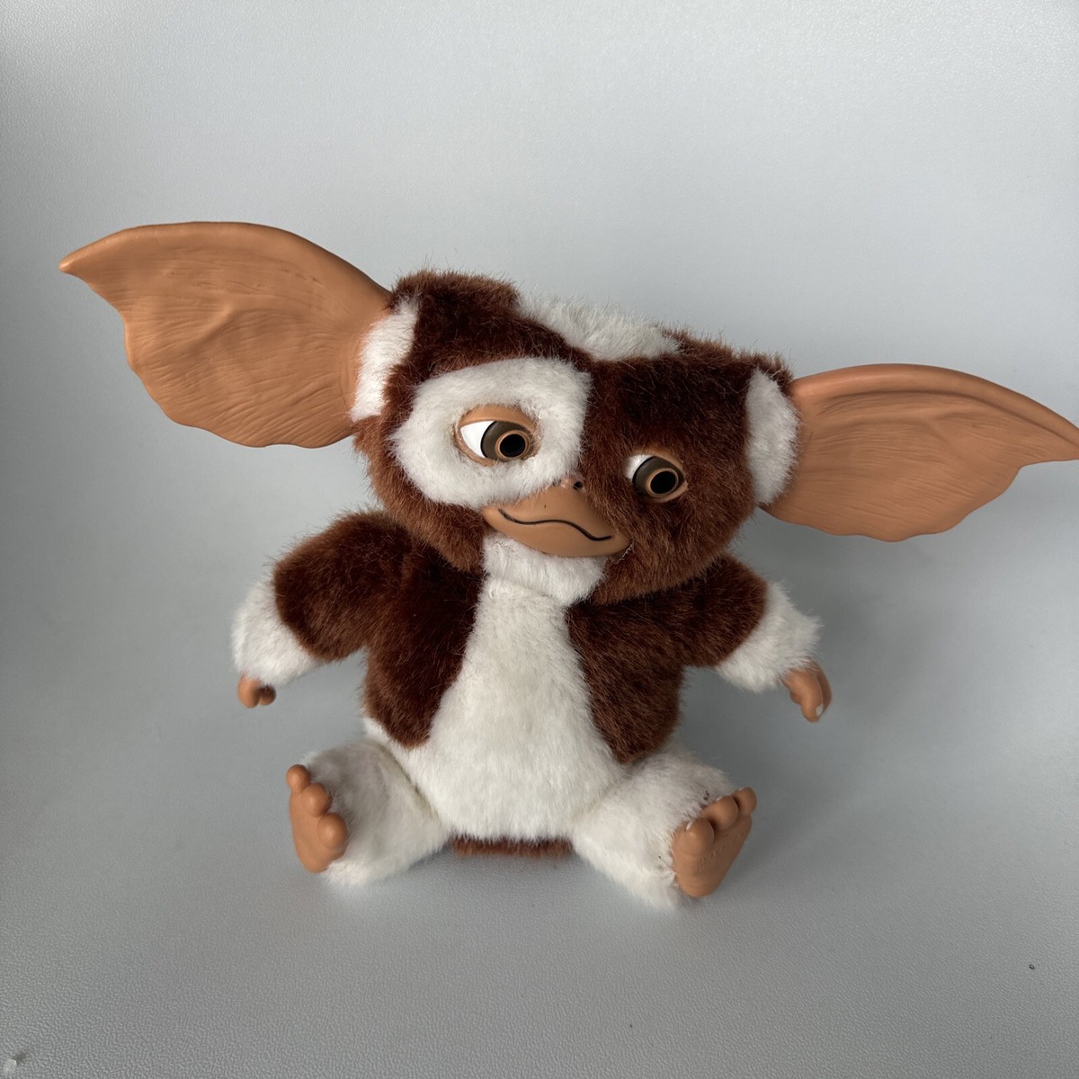 NECA Gremlins Gizmo Dancing Noise Making Sound Battery