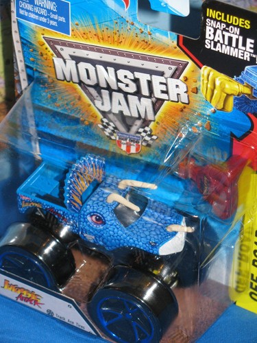 HOT WHEELS MONSTER JAM JURASSIC ATTACK TRUCK #35 OFF-ROAD SNAP ON BATTLE SLAMMER - Picture 6 of 6