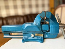 Schraubstock 120 mm Brockhaus Heuer Front, geschmiedet, mit Rohrs