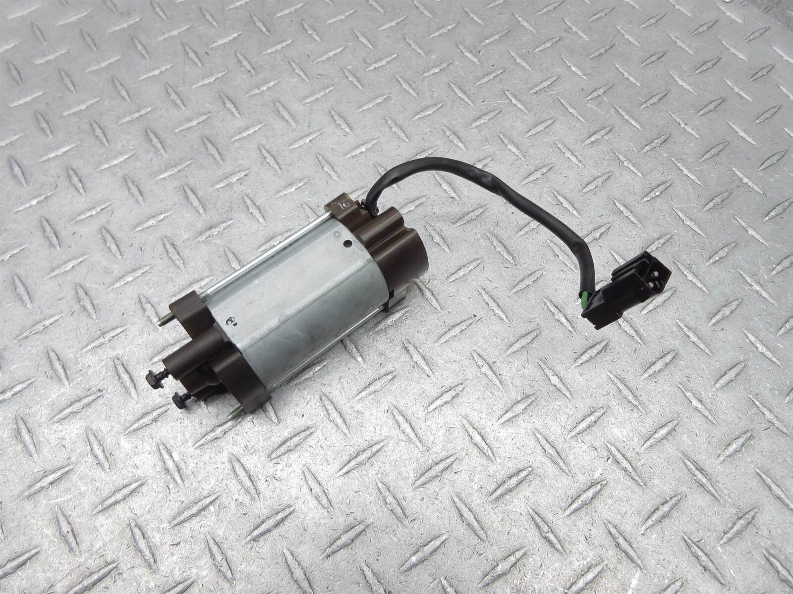 Ferrari F430 2008 Convertible top motor P/N 66457000