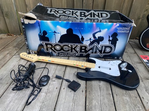 Rock Band Bundle With Guitar PS3 Fender Stratocaster W/ Dongle, Box & Microphone - Picture 4 of 7