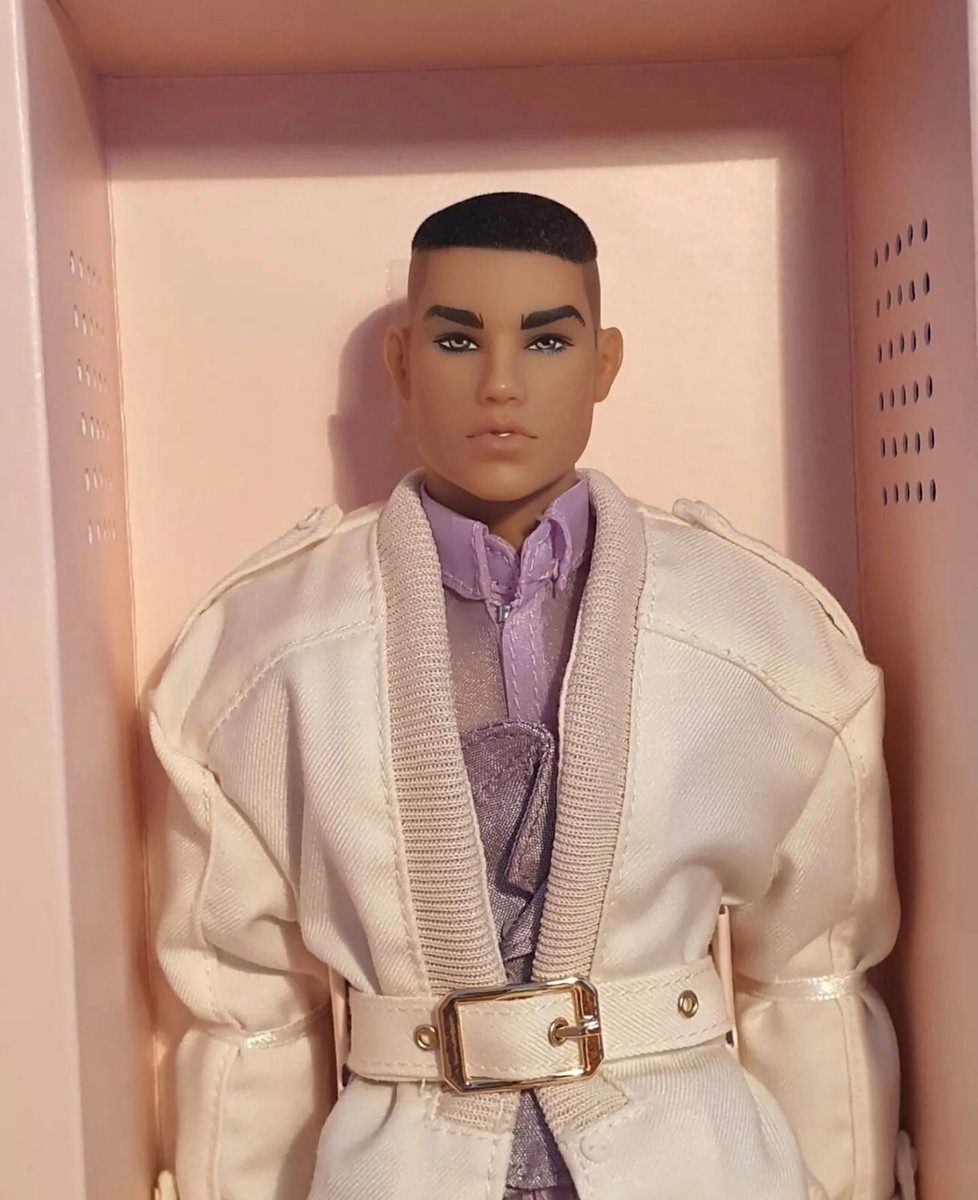 Thiago Valente Monsieur Thiago NRFB | eBay