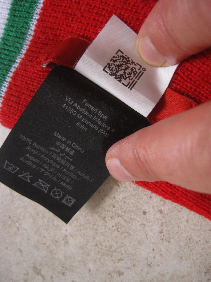 Echarpe supporter Ferrari officielle Acrylique rouge vintage Scarf Homme - Photo 4/4