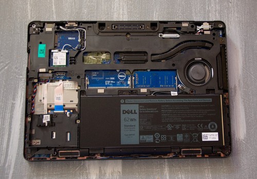 Dell Latitude E5470 Intel i3 6th Gen 4GB RAM NO HDD/OS Freezes For Parts - Picture 6 of 6