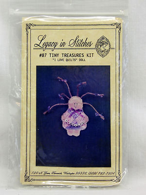 Legacy In Stitches, Tiny Treasures Kit 87 - 'I Love Quilts Doll' Pin