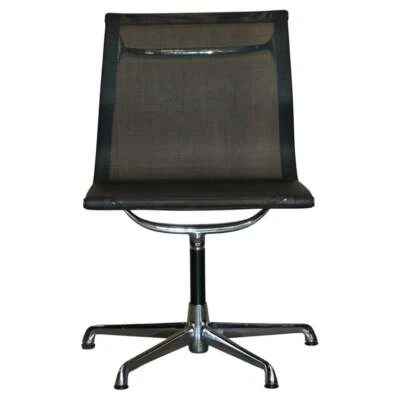 1 OF 3 VINTAGE RRP £2,096 VITRA ICF EAMES EA105 HOPSAK SWIVEL OFFICE ARMCHAIRS - Image 1 of 4
