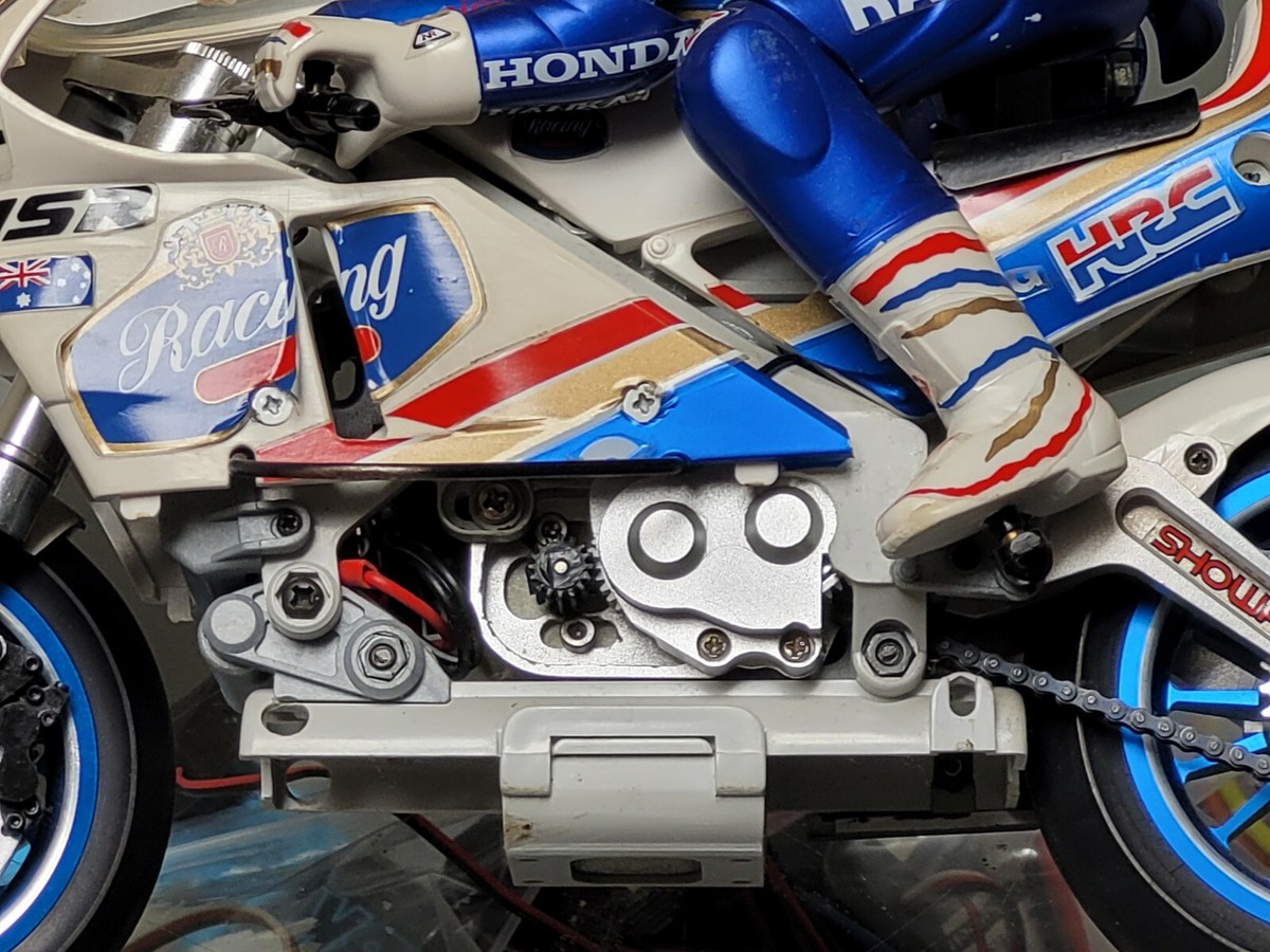 Kyosho Honda NSR500 ラジコンバイク 1/8 オプション付 Kyosho Hang On Racer Honda NSR500 Electric 1/8 Motorcycle