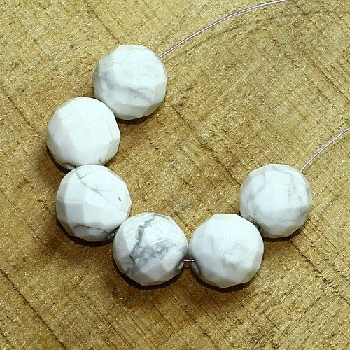 45.15cts Natural Howlite Faceted Round Beads Loose Gemstone Size 10mm 6pcs - Picture 3 of 6