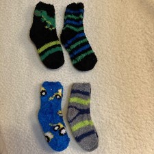 Comfy Soft Plush Fuzzy Boys Soxs 6-8 Dinosaur Cars 2 Striped Pack of 4 New
