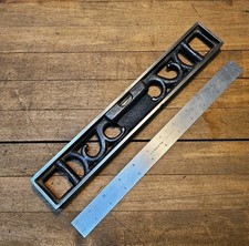 Vintage L.S. STARRETT Machinist 12