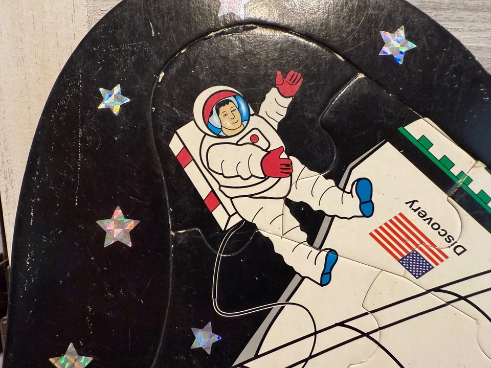NASA Space Shuttle Discovery United States Inside Outside Puzzle Straight Edge  - Image 3 of 4