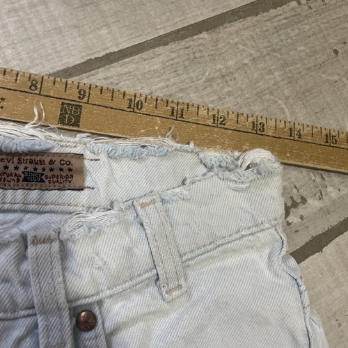 Vintage 90’s Levi Silver Tab Jeans Women’s Light Wash Distressed 26x26 - Imagen 6 de 10