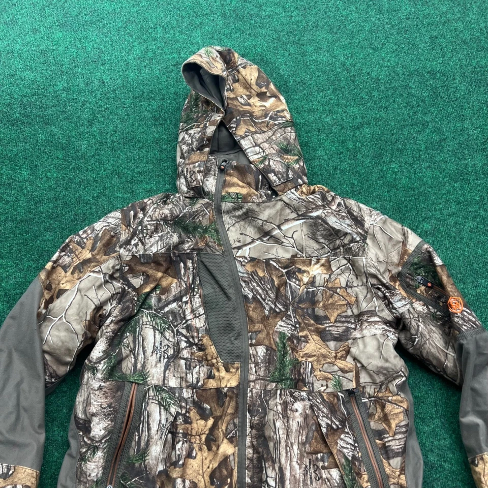 Game Winner Mens Medium Hunting Real Tree Camo Hooded Jacket & Gloves Set - Image 2 of 4