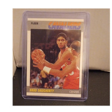 Fleer Brad Daugherty Cleveland Cavaliers 1987-88 Rookie Base #25 Basketball Card. rookie card picture