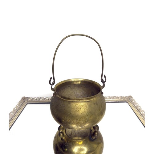 Vintage cauldron in bronze, bronze cauldron, vintage cauldron, Witches cauldron