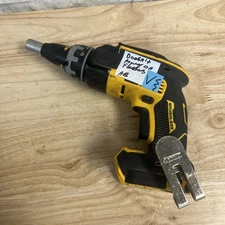 DeWALT DCF620B 20 V MAX XR Brushless Screw Gun (Tool Only) - FOR PARTS OR REPAIR