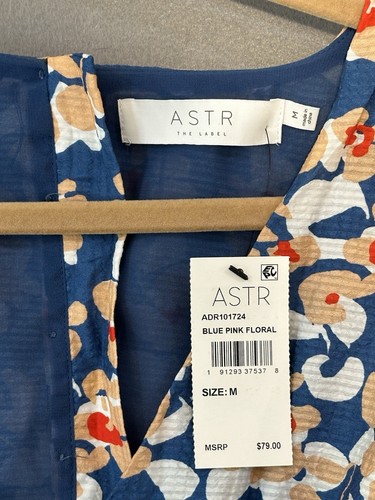 ASTR The Label Floral Puff Sleeve Flirty Spring Summer Dress V Neck Size M NWT - Picture 3 of 15