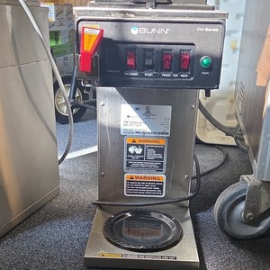 Bunn CW Series Decanter Coffee Brewer 3 Warmers NSF Listed Commercial