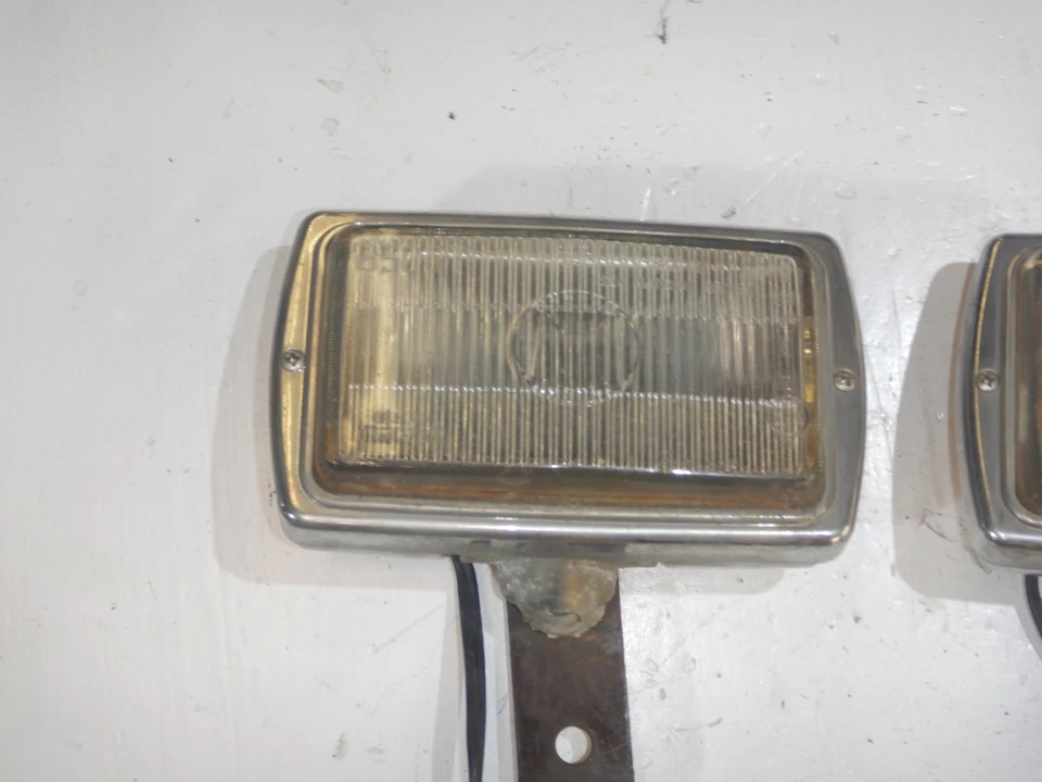 Par de soportes antiniebla de fábrica para Jeep Grand Wagoneer SJ 84-91 Marchal 850 852 859 Foto 3 de 4