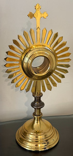 VINTAGE GOLD BRASS CATHOLIC CHURCH ALTAR MONSTRANCE 18 3/8"