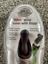 Metrokane Wine Pourer with Stopper NEW IN PACKAGING