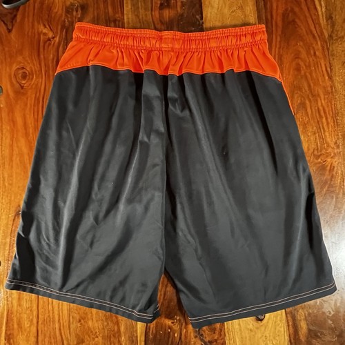 Under Armour lockere Passform Herrenshorts orange und schwarz Größe Large Stil 1246522 - Bild 4 von 8