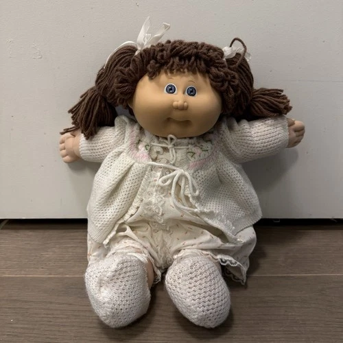 CABBAGE PATCH KIDS GIRL DOLL, VINTAGE