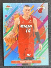 Tyler Herro 2025-26 Topps Finest Rare Sky Blue Refractor Base /150 #250
