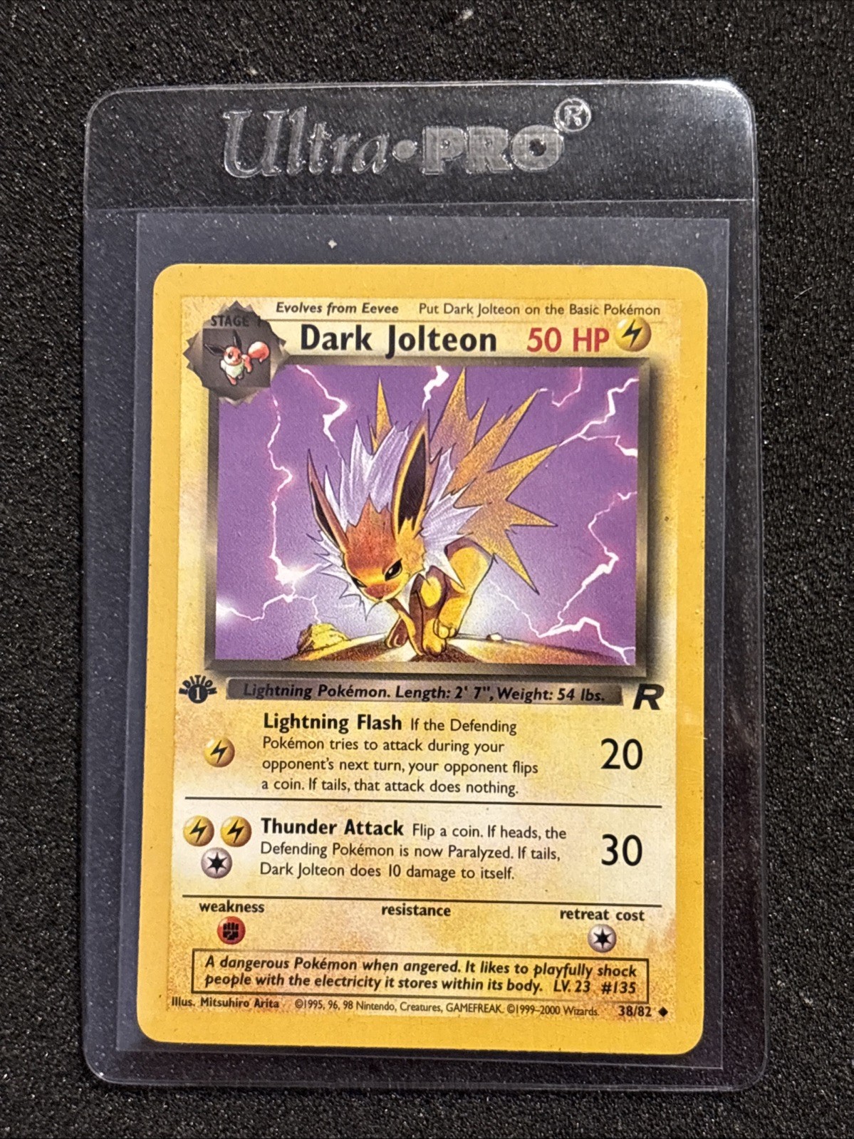 2000 Pokemon Dark Jolteon 1st Edition 38/82 Team Rocket - NM