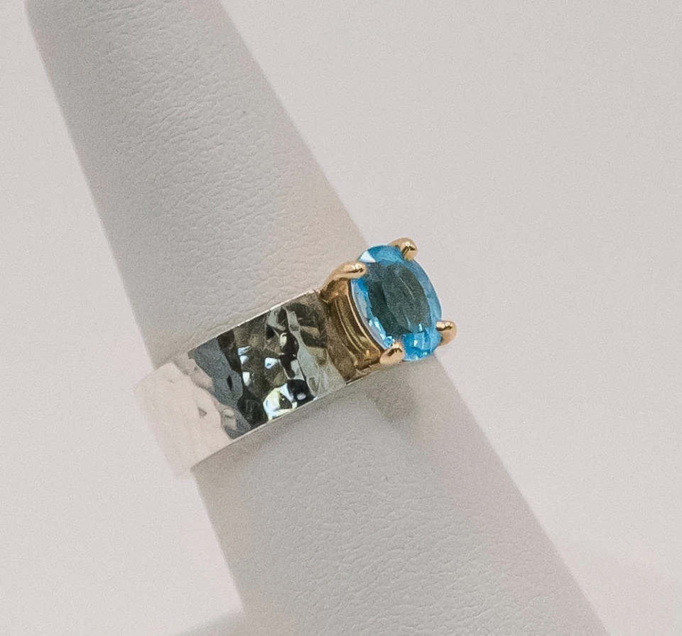 Anillo James Avery Juliette Topacio Azul Talla 6.5 Plata de Ley y Oro 14k Foto 4 de 4