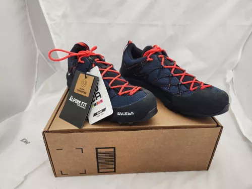 Salewa Women's Wildfire 2 Hiking Shoe - Used