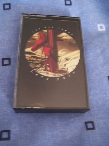 The Red Shoes by Kate Bush (Cassette, 1993) EMI Records VGC