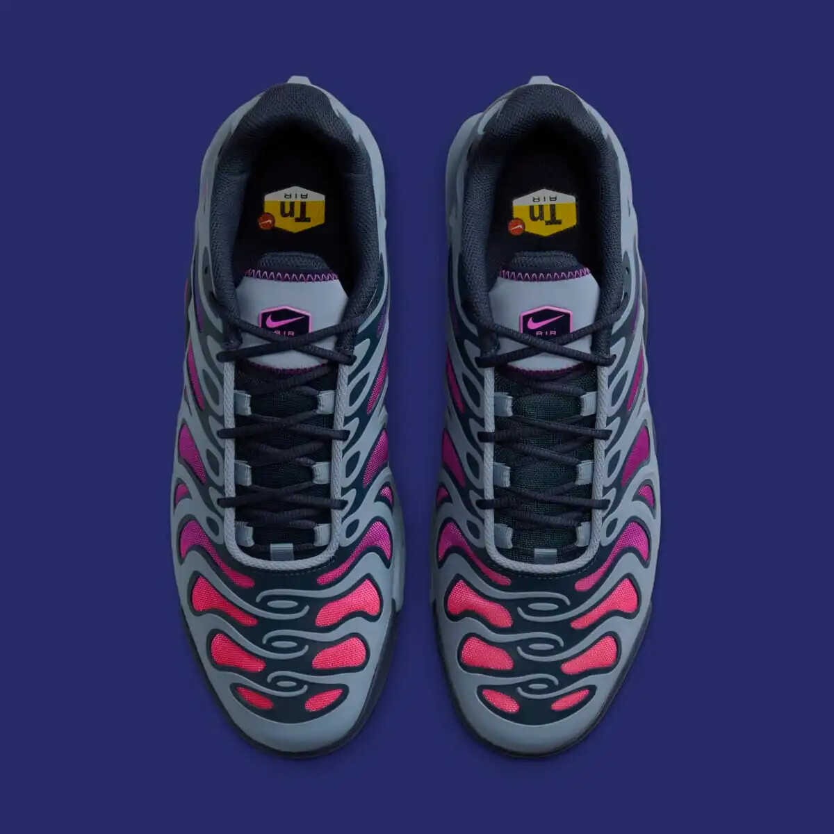 womens nike tns footlocker