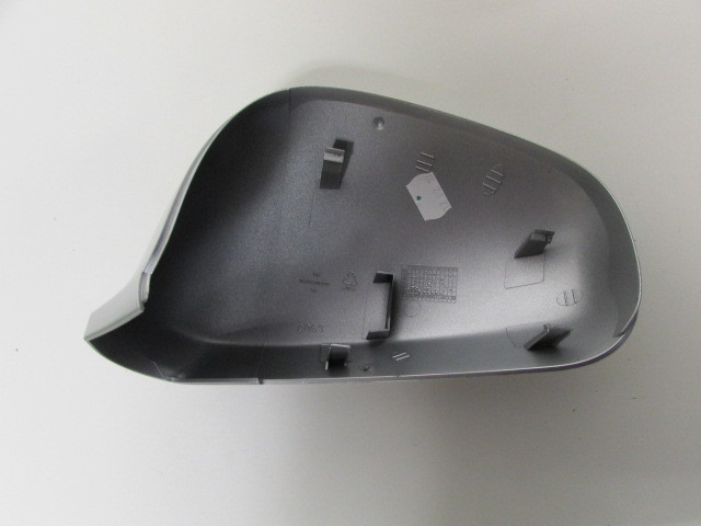 Maserati Granturismo, RH, Right Side View Mirror Cover, Silver, New P/N 83080200