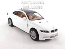 2008 BMW M3 1/24 Scale Diecast Car Model - MotorMax - WHITE